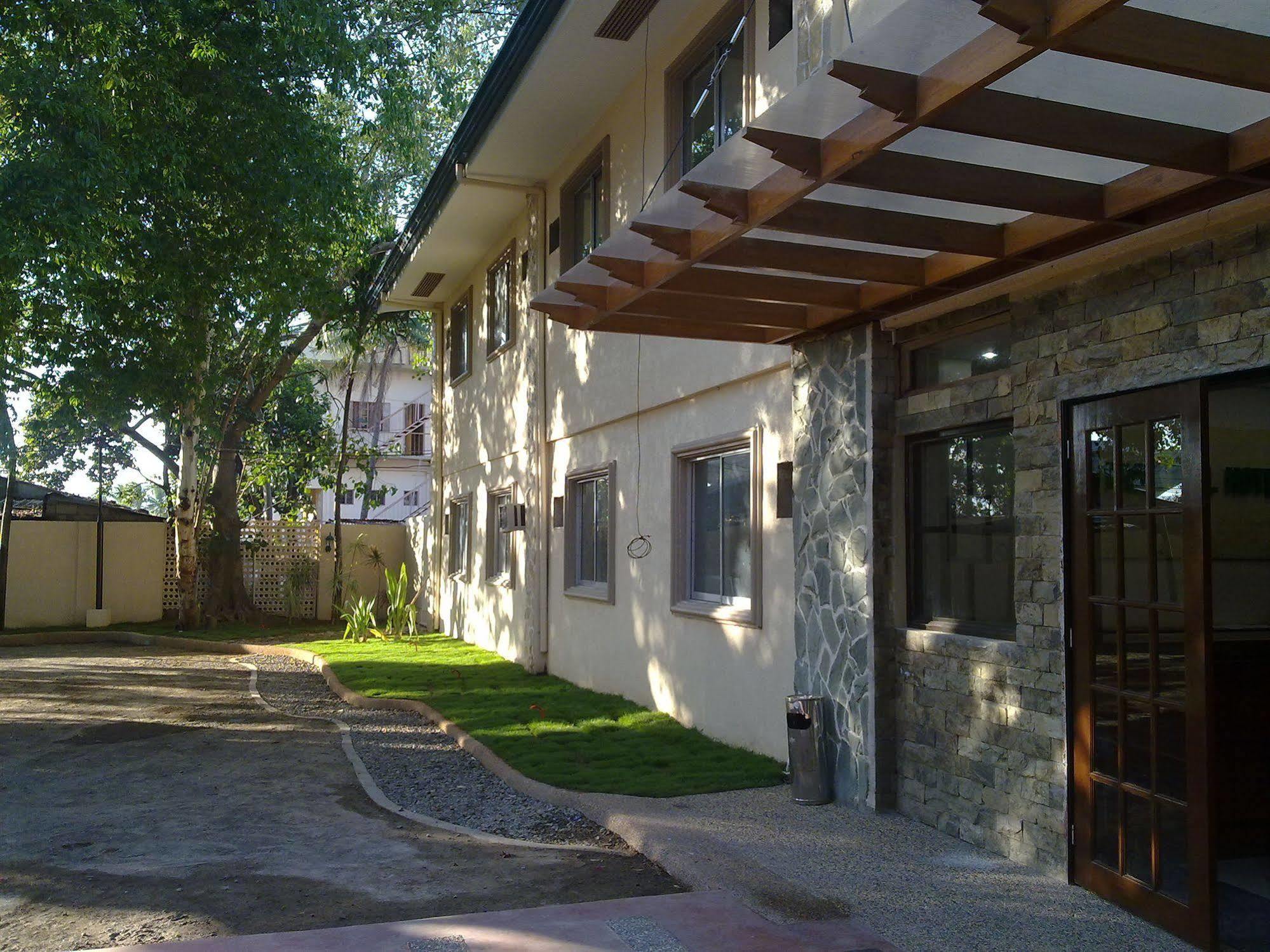 Park Hill Hotel Isla de Mactán Exterior foto